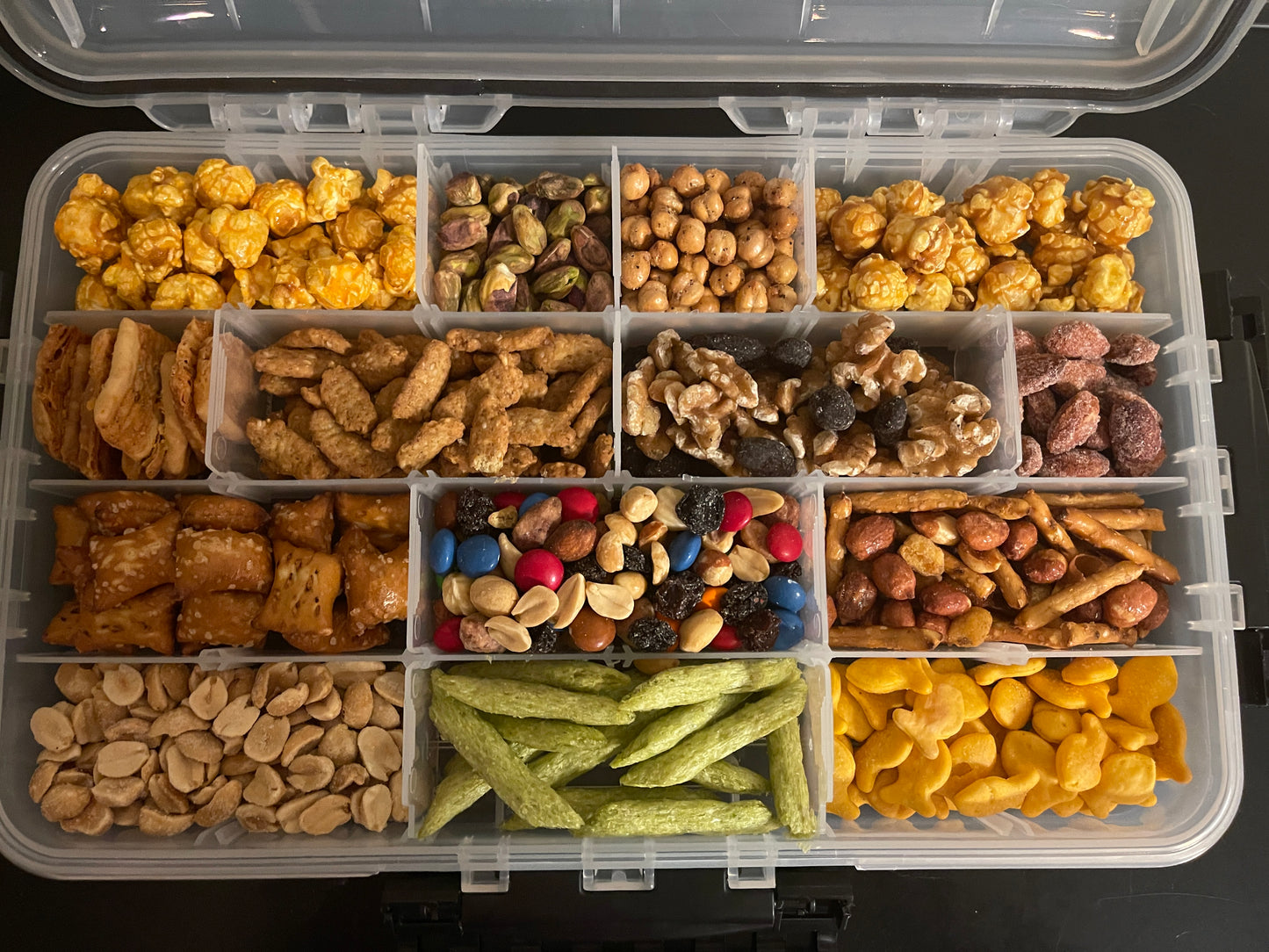 Buoy Bites Waterproof Large Snack Box – Packed with 10-14 Snacks for 4-10 People